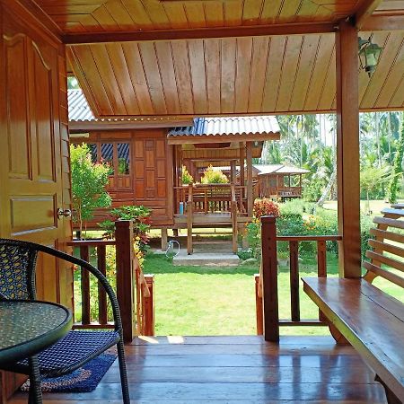 Walk In Homestay Ko Kut エクステリア 写真