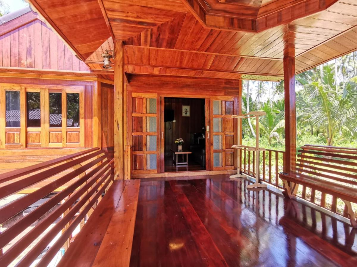 Walk In Homestay Ko Kut エクステリア 写真